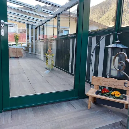 Haus Steinbock Bed & Breakfast 3*