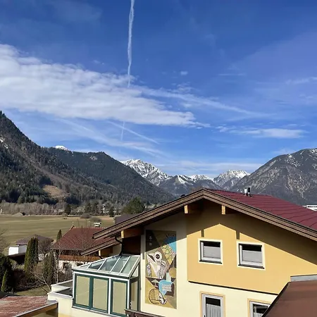 Haus Steinbock Bed & Breakfast Maurach (Achensee)
