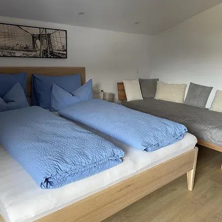 Haus Steinbock 住宿加早餐酒店 3*